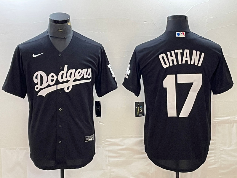 Men's Los Angeles Dodgers #17 Shohei Ohtani Black Cool Base Stitched Jersey Men's Los Angeles Dodgers #17 Shohei Ohtani Black Cool Base Stitched Jersey